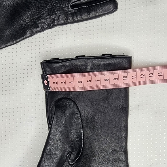 DENT Beautiful leather glove - Picture 5 of 6